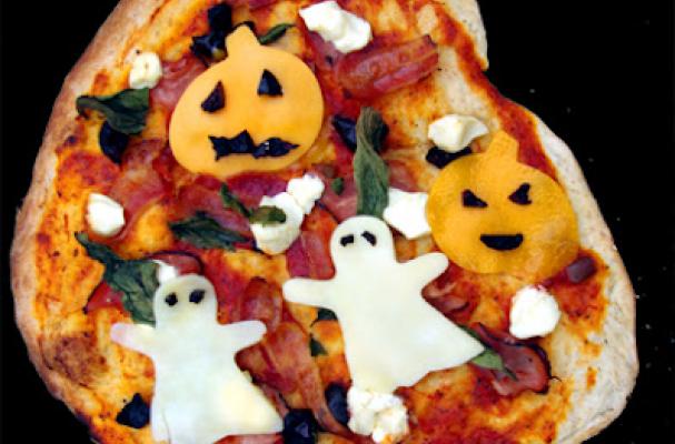 spooky pizza